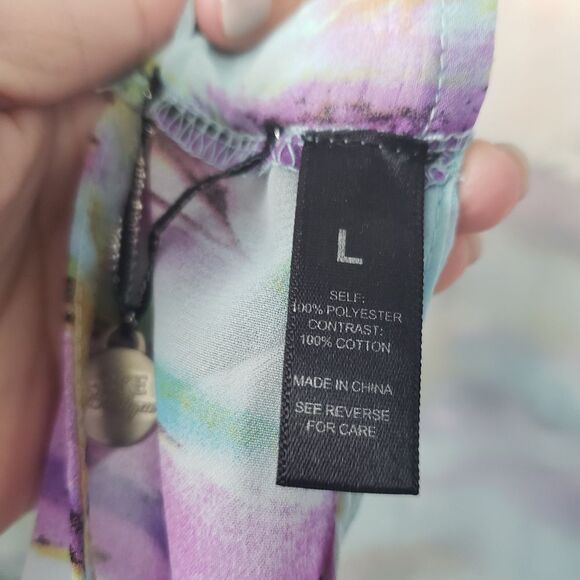 BKE Boutique‎ Printed Chiffon and Lace Tank - Picture 4 of 5